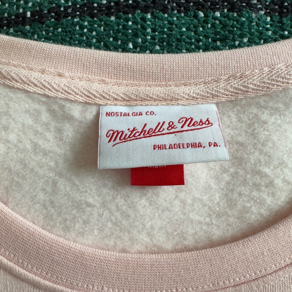 Mitchell & Ness Raptors Crew Neck - Picture 3 of 4